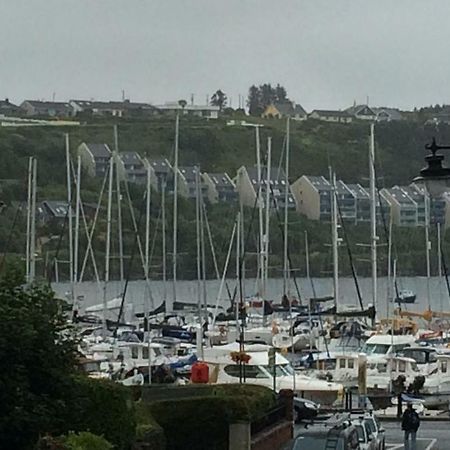 Luxury Town Centre Apartment Kinsale Exterior foto